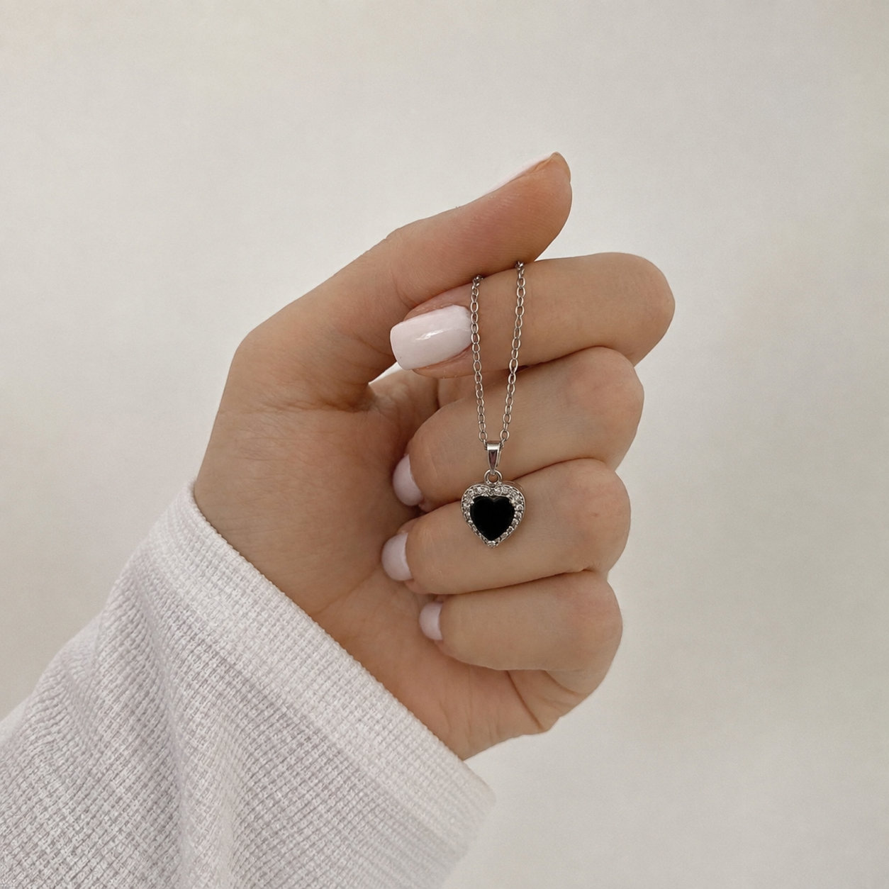 گردنبند جواهری دور نگین قلب استیل